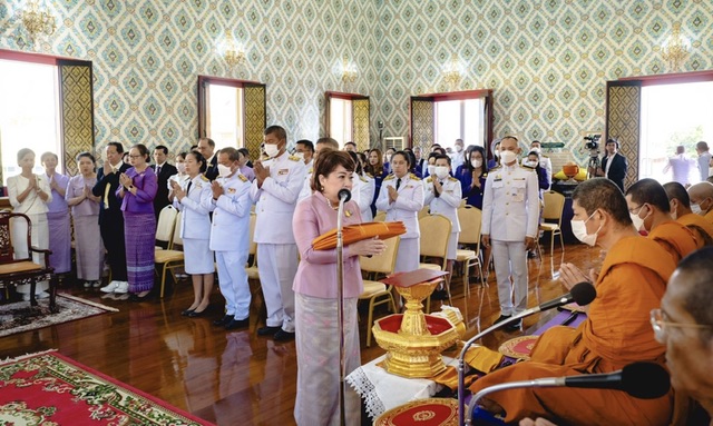 กลุ่มเอสซีบี เอกซ์สืบสานทำนุบำรุงพระพุทธศาสนาจัดพิธีถวายผ้าพระกฐินพระราชทาน ประจำปี 2566 ณ วัดอ่างทองวรวิหาร จ.อ่างทอง