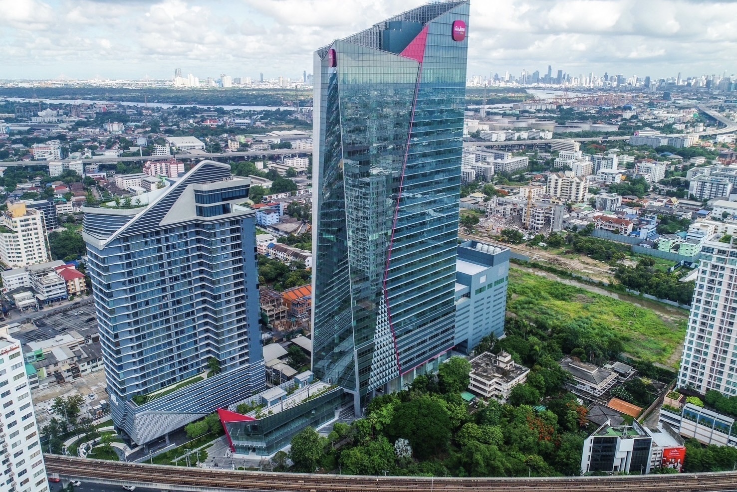 เมืองไทยประกันชีวิต จัดงานอย่างยิ่งใหญ่ เปิด “66 Tower”อาคารออฟฟิศเกรดเอ ย่านสุขุมวิทโดดเด่นด้วยทำเลศักยภาพ ง่ายต่อการเชื่อมต่อย่าน CBDตอบโจทย์ออฟฟิศสำหรับคนยุคใหม่ครบครัน