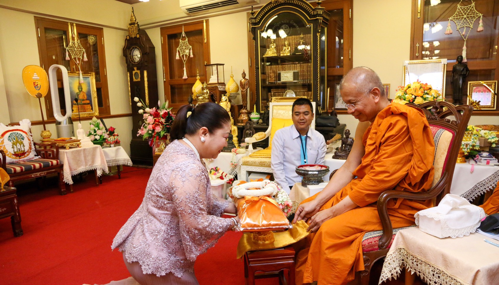 ทิพยประกันภัย กราบถวายมุทิตาจิตสักการะ สมเด็จพระมหาวีรวงศ์